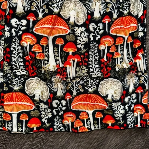 Anthropologie woodland mushroom print - Picture 13 of 16